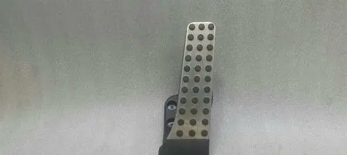Mercedes-Benz C W205 Accelerator throttle pedal A2053000104