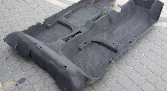 Skoda Roomster (5J) Front floor carpet liner 6Q1863367K