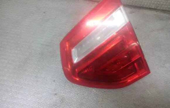 Citroen C4 I Picasso Tailgate rear/tail lights 9653547677