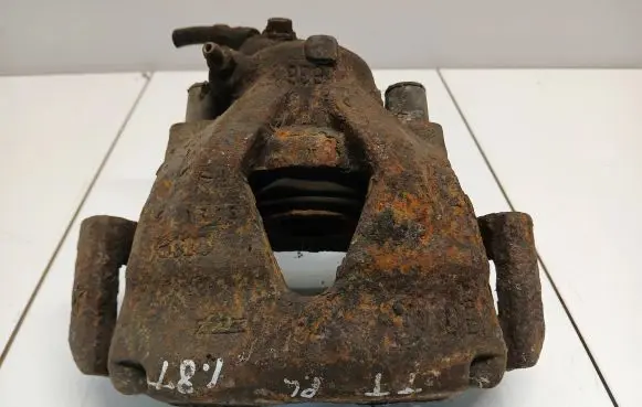 Audi TT Mk1 Front brake caliper