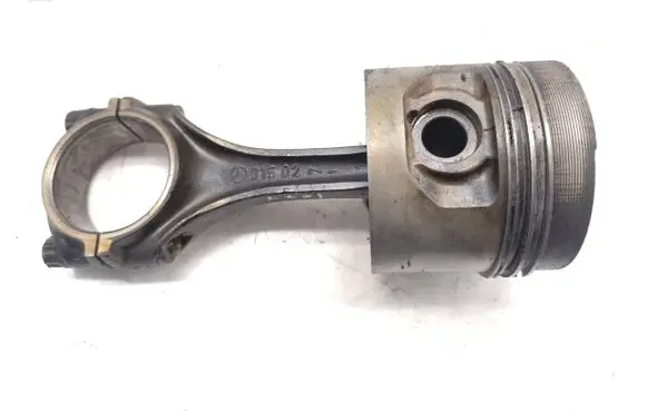 Piston with connecting rod