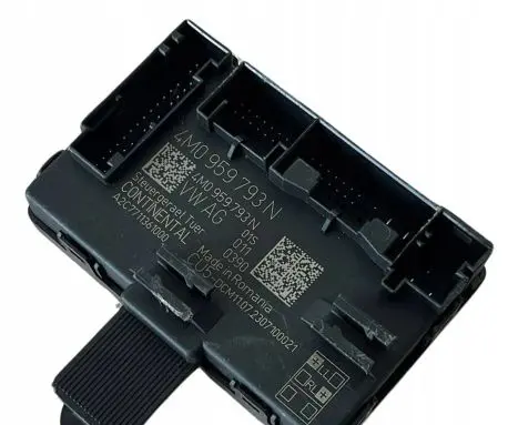 Audi Q7 4M Door control unit/module 4M0959793N