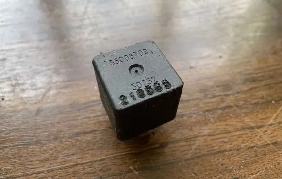 Chrysler Sebring (ST-22 - JR) Other relay 56006709 50732 2185C3