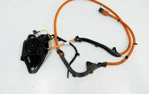 BMW 2 Active Tourer U06 Electric car charge socket 5A7F250