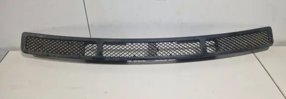 Volkswagen II LT Bonnet/hood grill 2D1819044