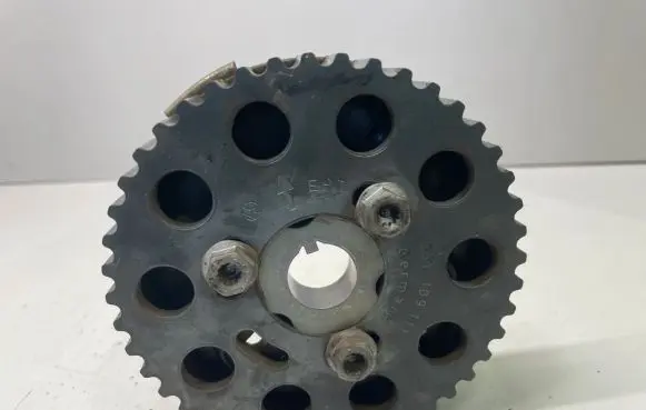 Volkswagen Caddy Camshaft pulley/ VANOS 03L109111 03L109239A