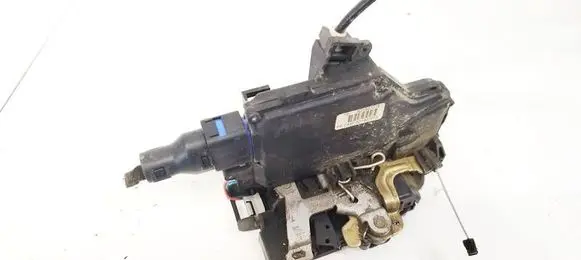 Volkswagen Golf V Front door lock 3D1837015