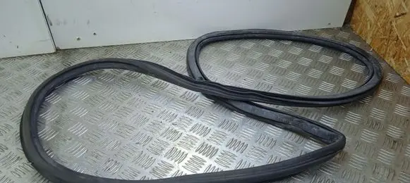 Audi A3 S3 8V Rubber seal rear door 8V4833721B