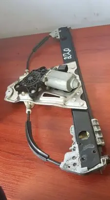 Mercedes-Benz S W220 Rear door window regulator with motor 2207300446