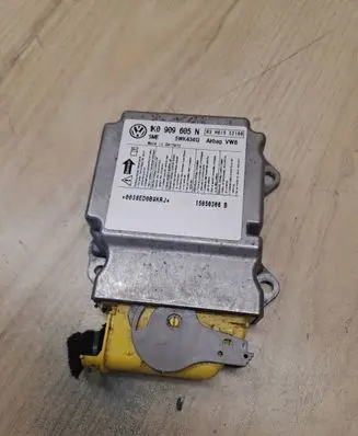 Volkswagen Golf Plus Airbag control unit/module 1K0909605N 5WK43413 03H015S2100