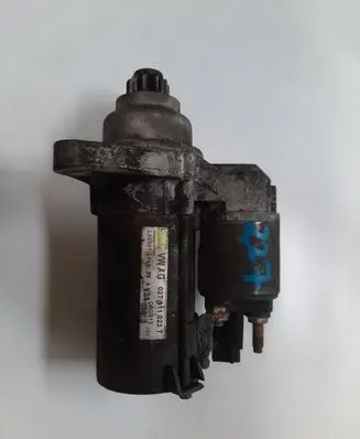 Volkswagen Golf V Starter motor 02T911023T