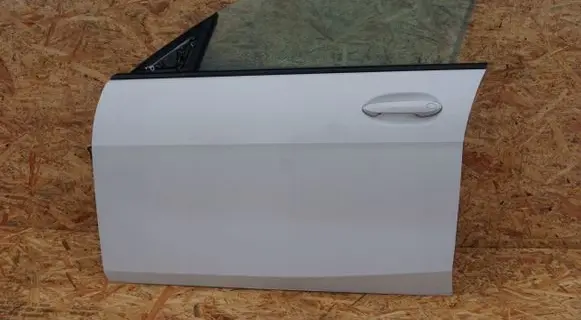 BMW 2 F44 Front door 