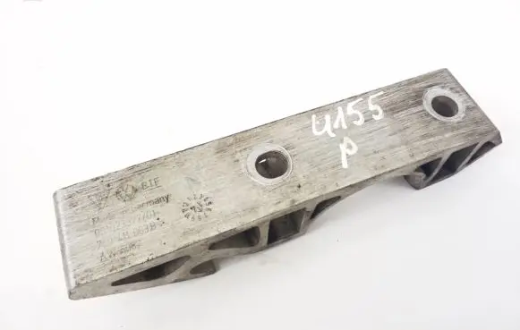 Porsche Cayenne (92A) Sway bar bush bracket, front 7L0411063B