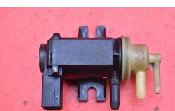 Volkswagen Golf Plus Vacuum valve 1K0906627B