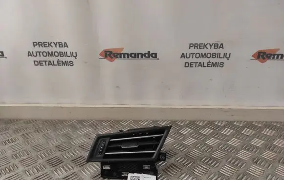 Dashboard side air vent grill/cover trim