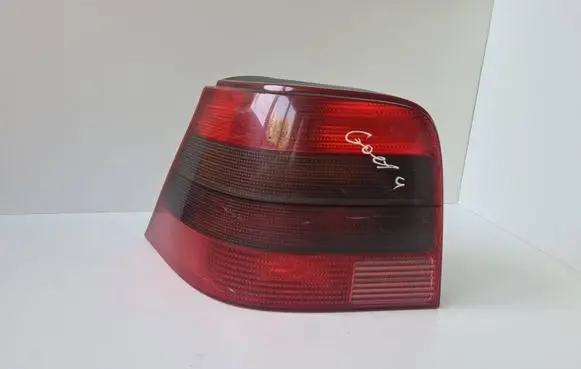 Volkswagen Golf IV Rear/tail lights 1J6945111B 130398