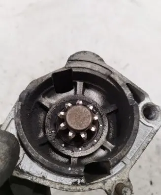 Audi A6 S6 C6 4F Starter motor P0321495