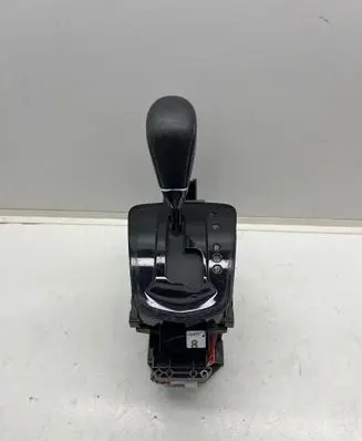 Nissan Qashqai Gear shifter/selector 