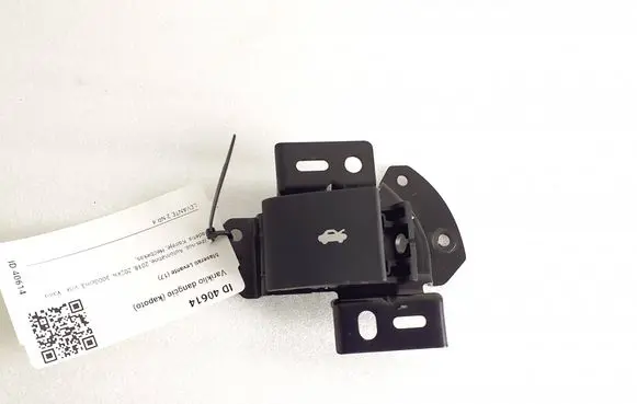 Maserati Levante Engine bonnet (hood) release handle 