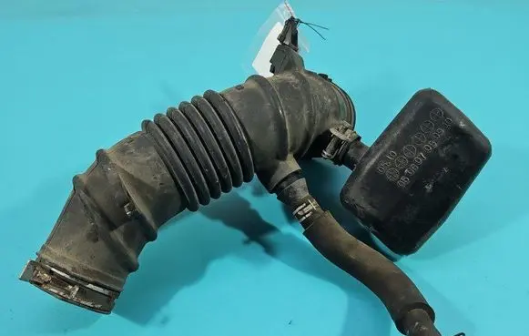 Intake resonator