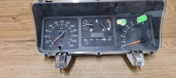 Ford Sierra Speedometer (instrument cluster) 87BB10841CA