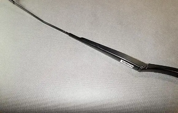 Volkswagen Polo V 6R Front wiper blade arm 6R1955410A