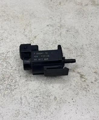 Volvo XC90 Turbo solenoid valve 30611668