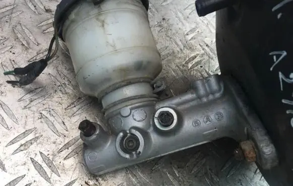 Honda Civic Master brake cylinder