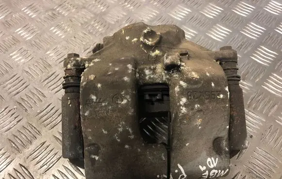 Mercedes-Benz E W212 Front brake caliper