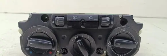 Volkswagen Golf V Climate control unit 1CF747309