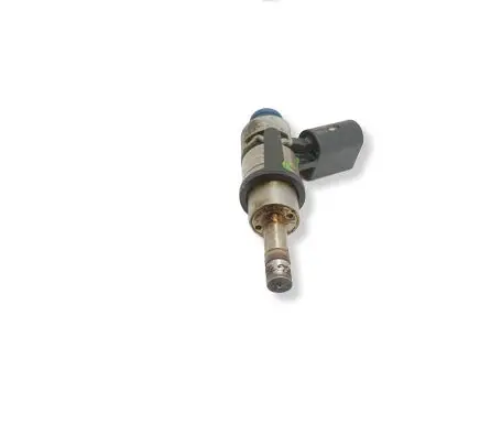 Volkswagen PASSAT B6 Fuel injector 06D133036D