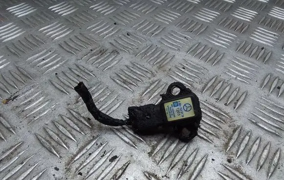 Mercedes-Benz C W203 Air pressure sensor A0041533128