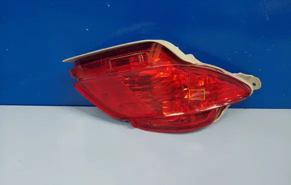 Lexus RX 330 - 350 - 400H Rear bumper light 8145748020