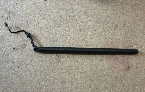 KIA Sorento IV Tailgate/trunk strut/damper 81831P2100