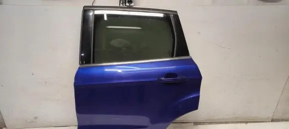 Ford Kuga II Rear door