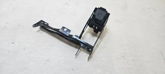 BMW 1 F20 F21 Fender mounting bracket 170238-11