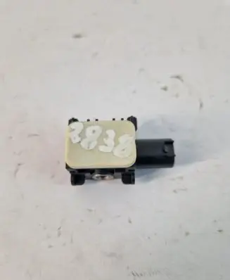 Mercedes-Benz ML W164 Airbag deployment crash/impact sensor 0038202826