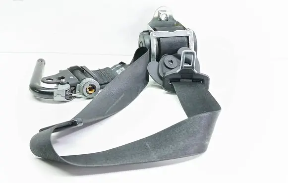 BMW 5 F10 F11 Front seatbelt 2916405805 615383300