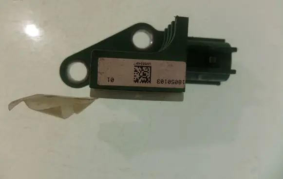 Volkswagen PASSAT B6 Airbag deployment crash/impact sensor 3C0909606 331324