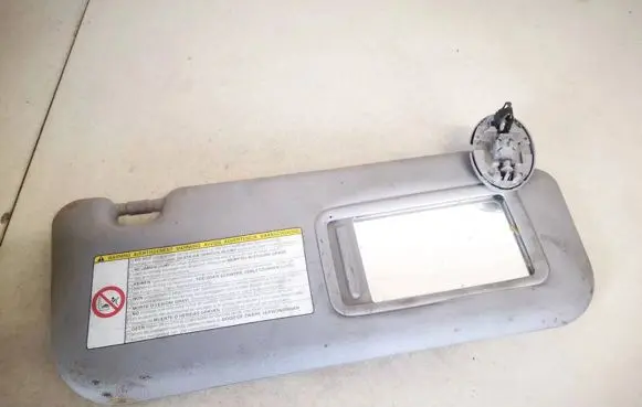 Toyota Yaris Sun visor
