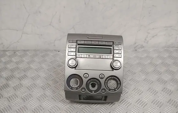 Ford Ranger Radio/CD/DVD/GPS head unit UC1R66DSXD