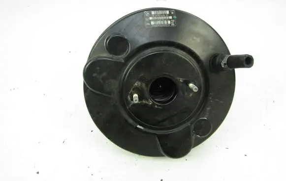 BMW 3 E46 Brake booster 6757118