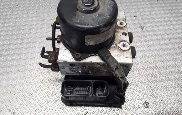 Chrysler Town & Country IV ABS Pump 04686702AC