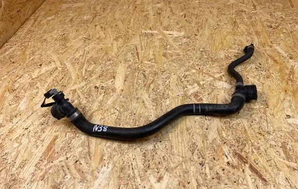 Mercedes-Benz C W205 Engine coolant pipe/hose A2055011091