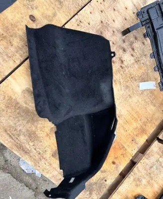 Tesla Model S Trunk/boot side trim panel 104520200C