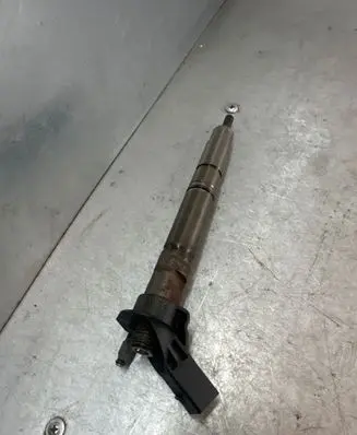 Audi A6 S6 C7 4G Fuel injector 059130277CF