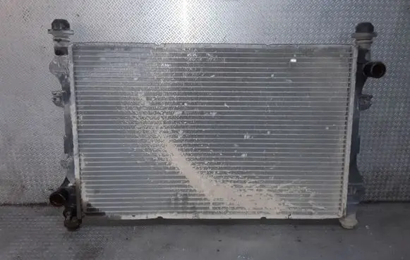 Coolant radiator