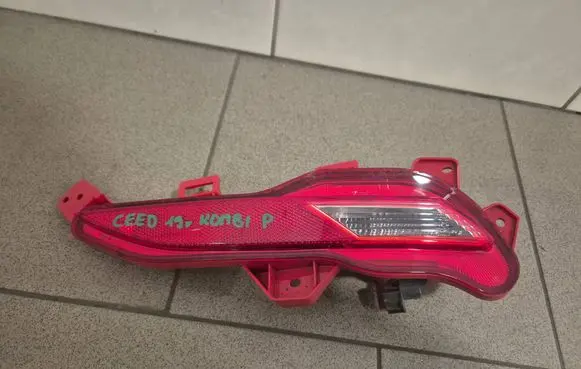 KIA Ceed Rear bumper light 92406J71