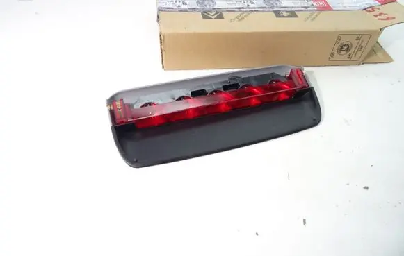 Fiat Fiorino Third/center stoplight 77364667