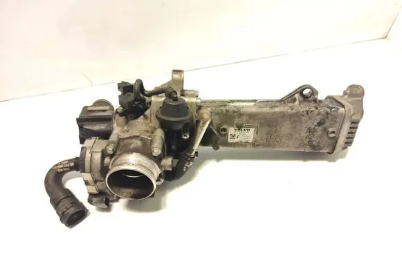 Volvo V60 EGR valve cooler 31422235 70304905 1530100289